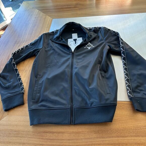 Marcelo Burlon Milan black and white zip jacket. Size XL - Picture 10 of 13